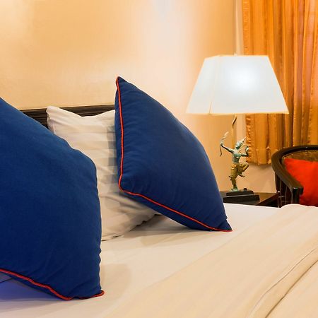 Smile House Karon Hotel Ngoại thất bức ảnh