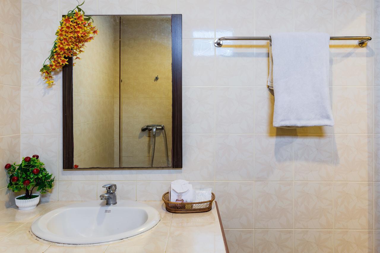 Smile House Karon Hotel Ngoại thất bức ảnh