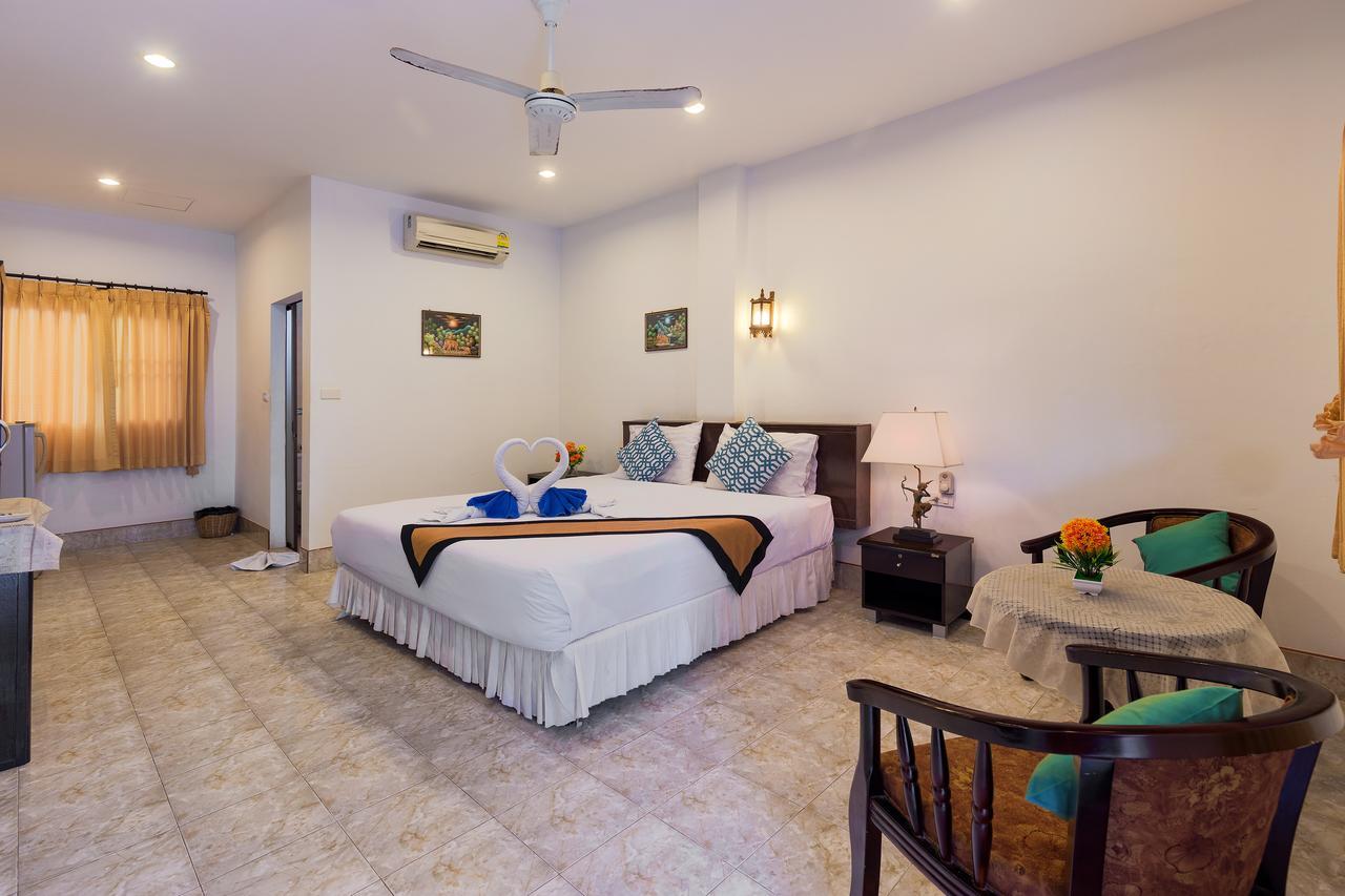 Smile House Karon Hotel Ngoại thất bức ảnh