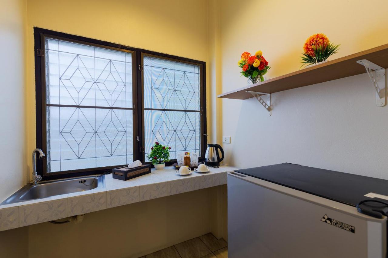 Smile House Karon Hotel Ngoại thất bức ảnh
